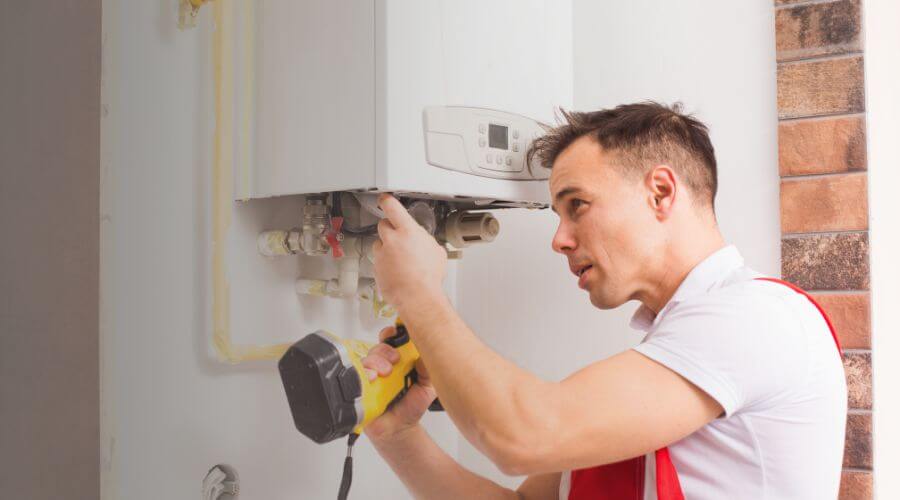Local water heater installation in Canal Point, FL
